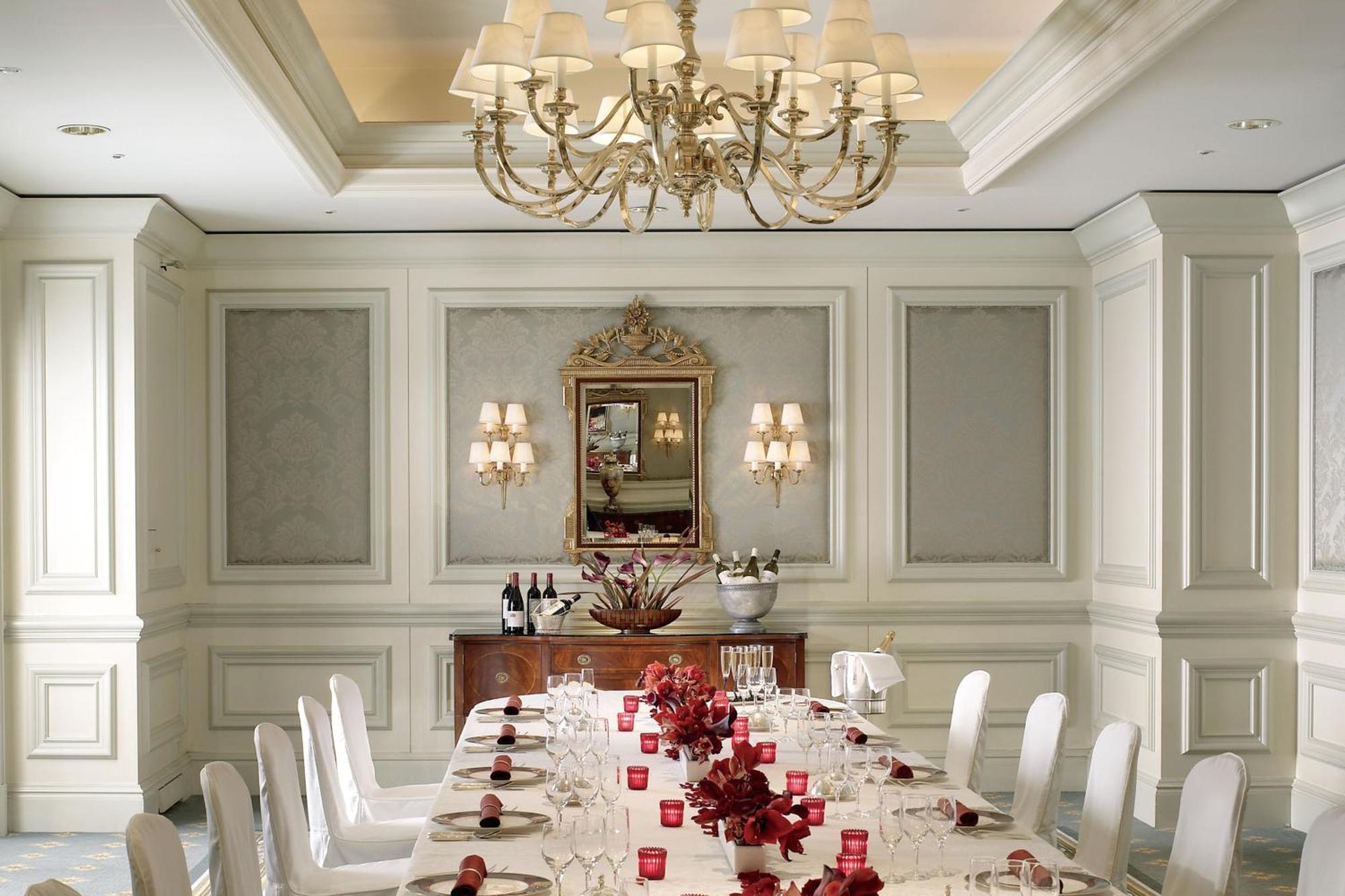 Hotel The Ritz-Carlton Ōsaka Extérieur photo
