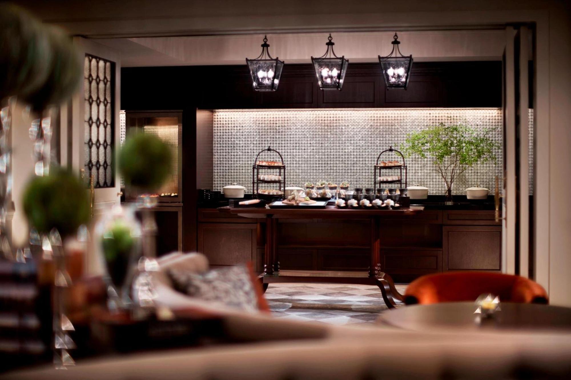 Hotel The Ritz-Carlton Ōsaka Extérieur photo