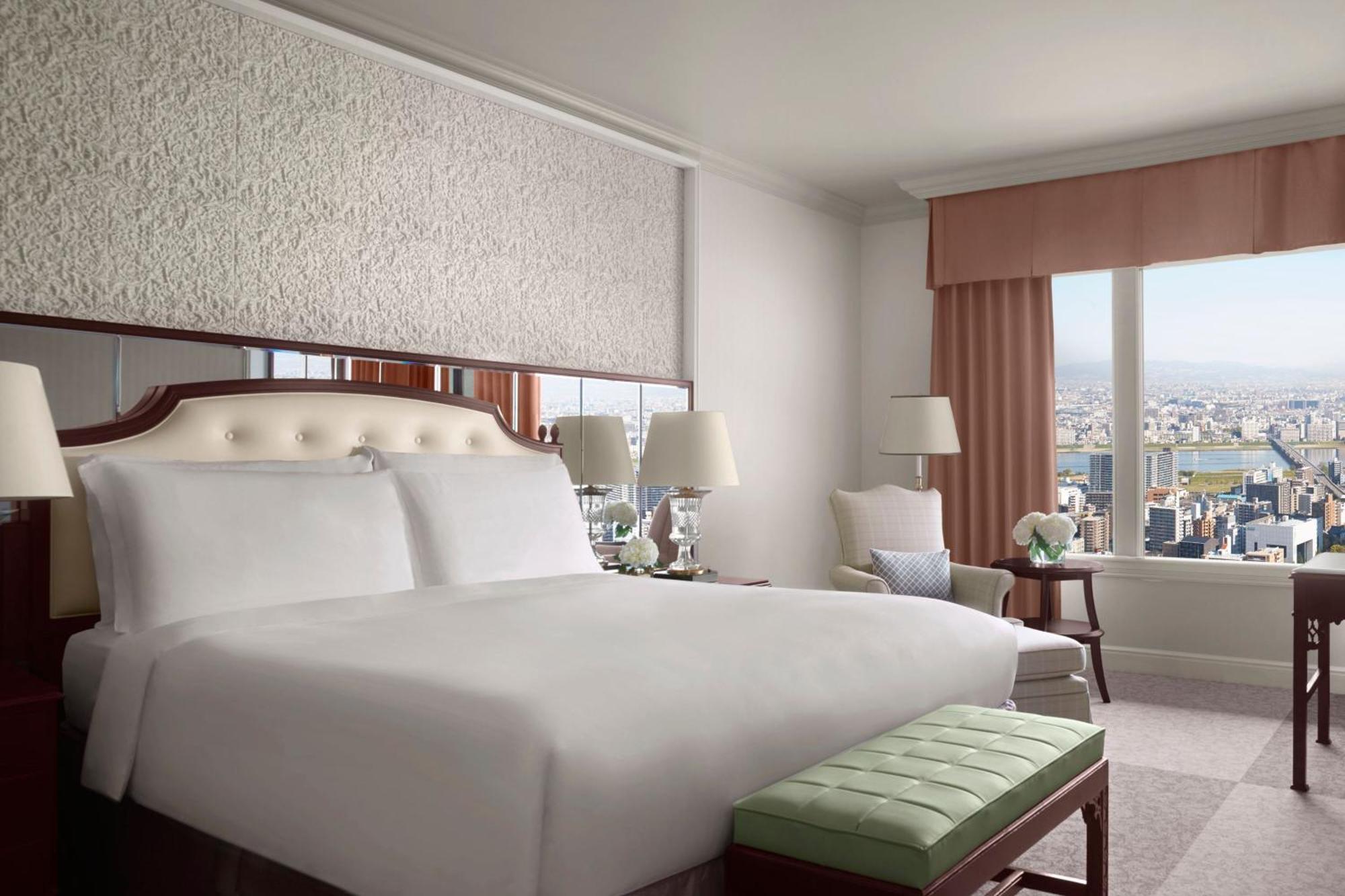 Hotel The Ritz-Carlton Ōsaka Extérieur photo